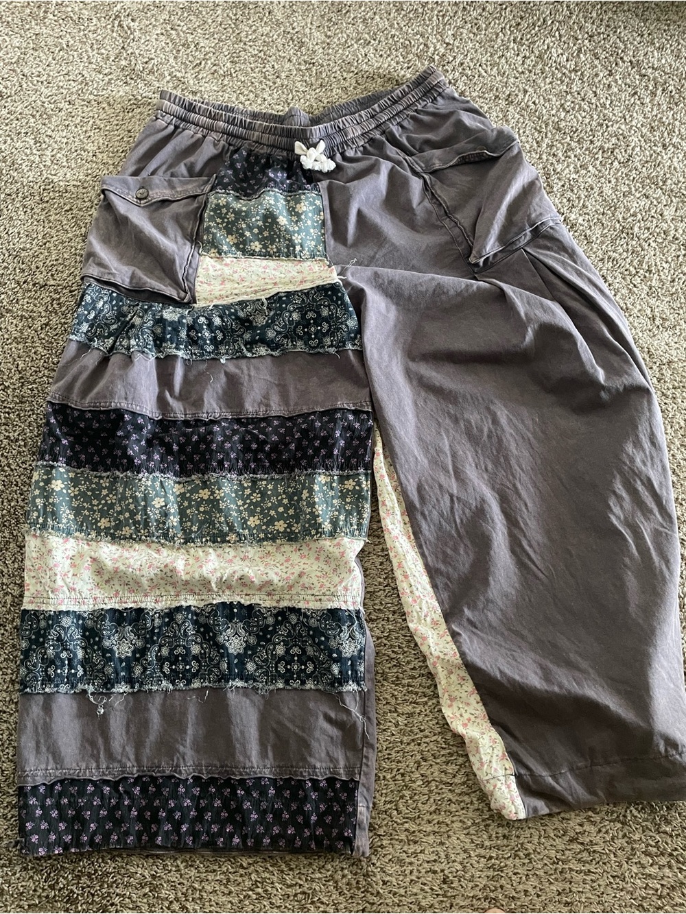Boho Patchwork woman’s Pants in Gray Oli and Hali